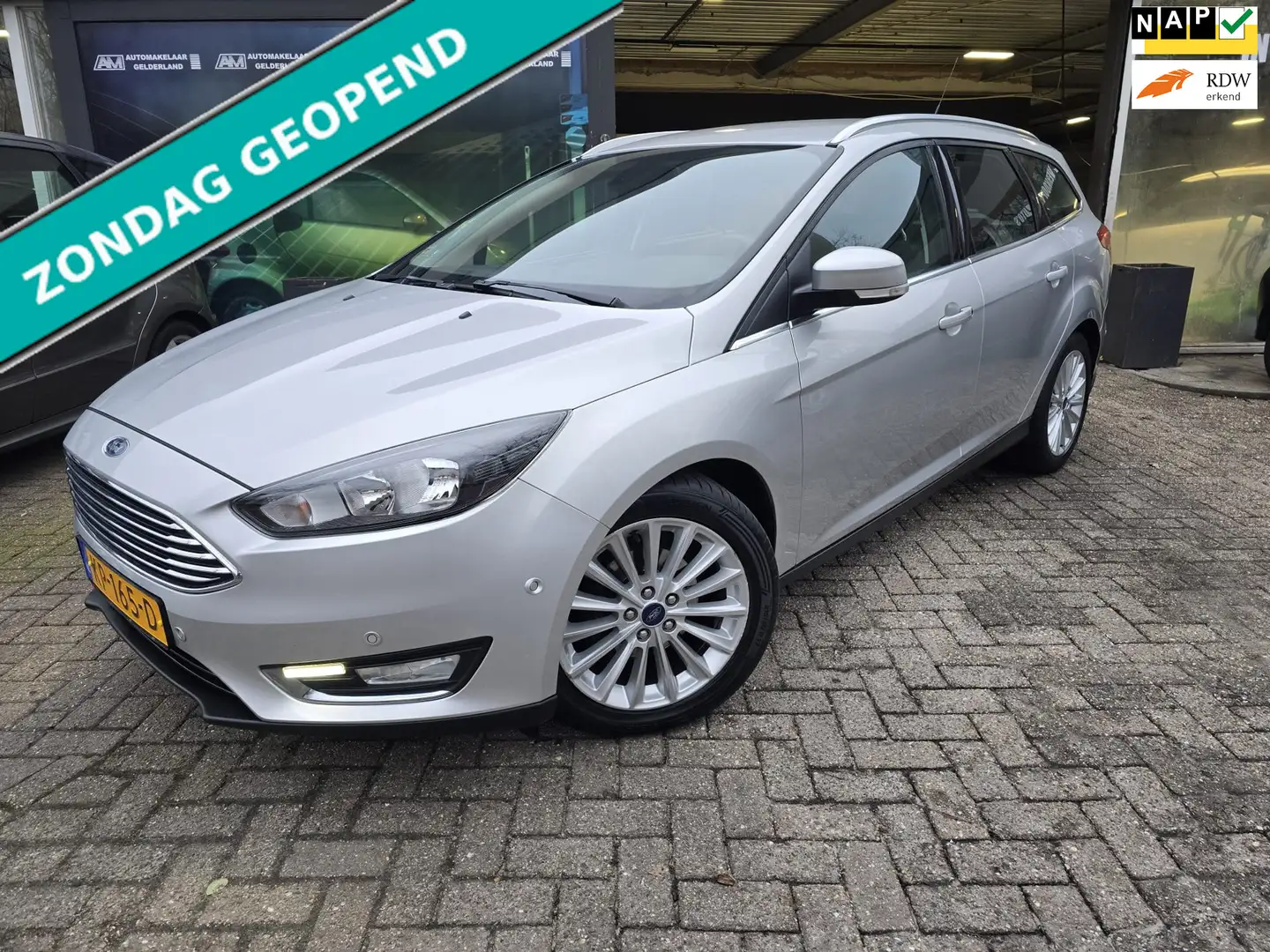 Ford Focus Wagon 1.0 Titanium | 2E EIGENAAR | 12MND GARANTIE Grigio - 1