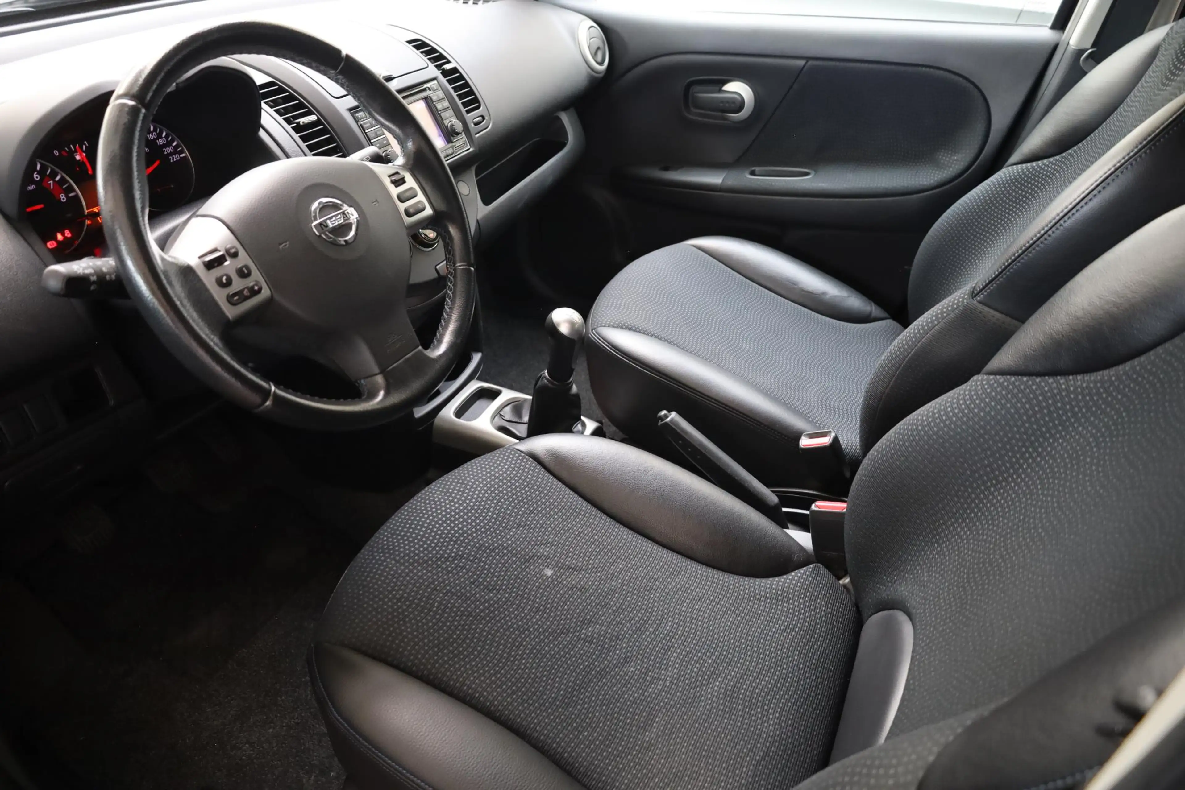 Nissan Note 1.4 Nickelodeon HALF-LEER CRUISE BLUETOOTH CLIMA E — photo 7