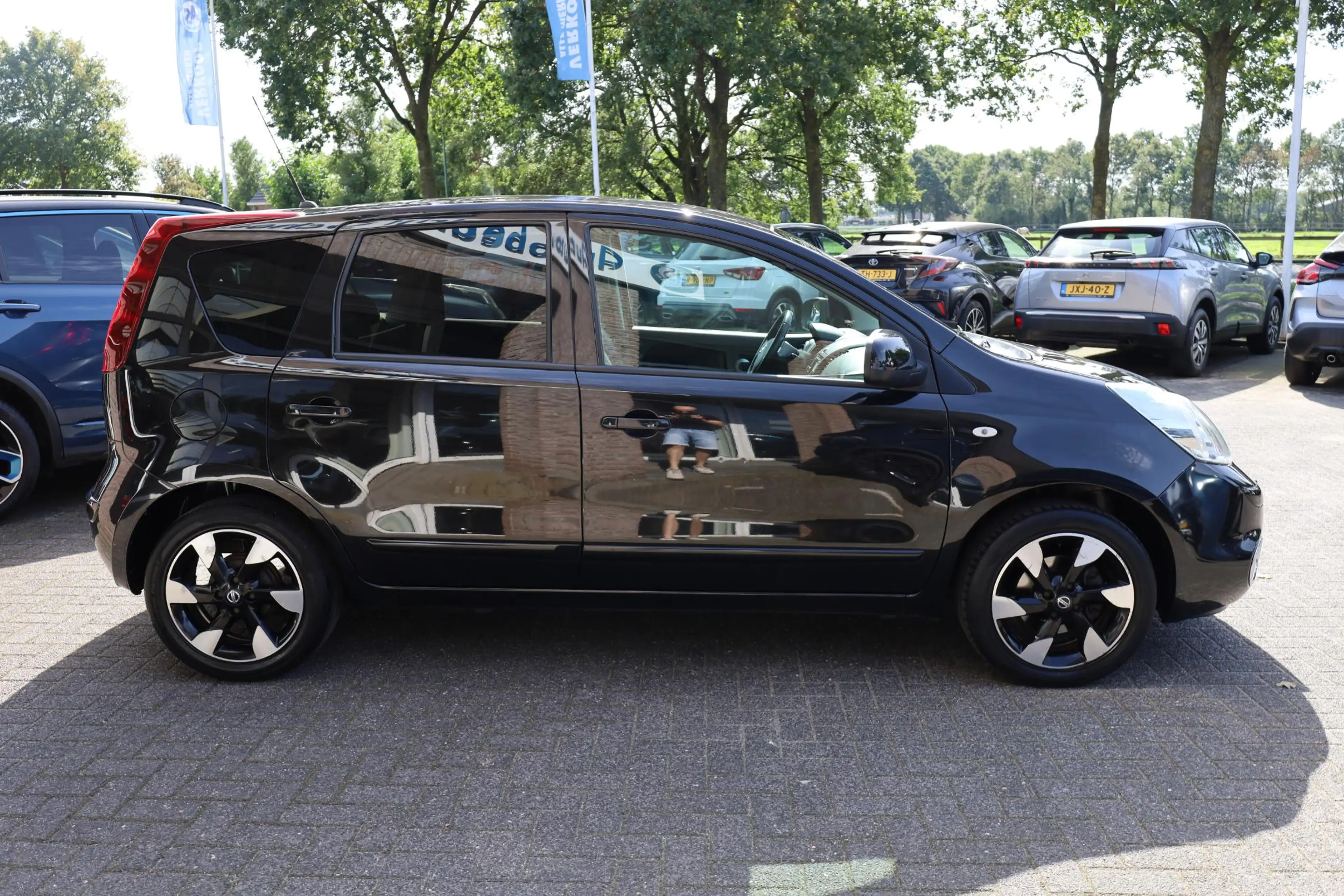 Nissan Note 1.4 Nickelodeon HALF-LEER CRUISE BLUETOOTH CLIMA E — photo 4