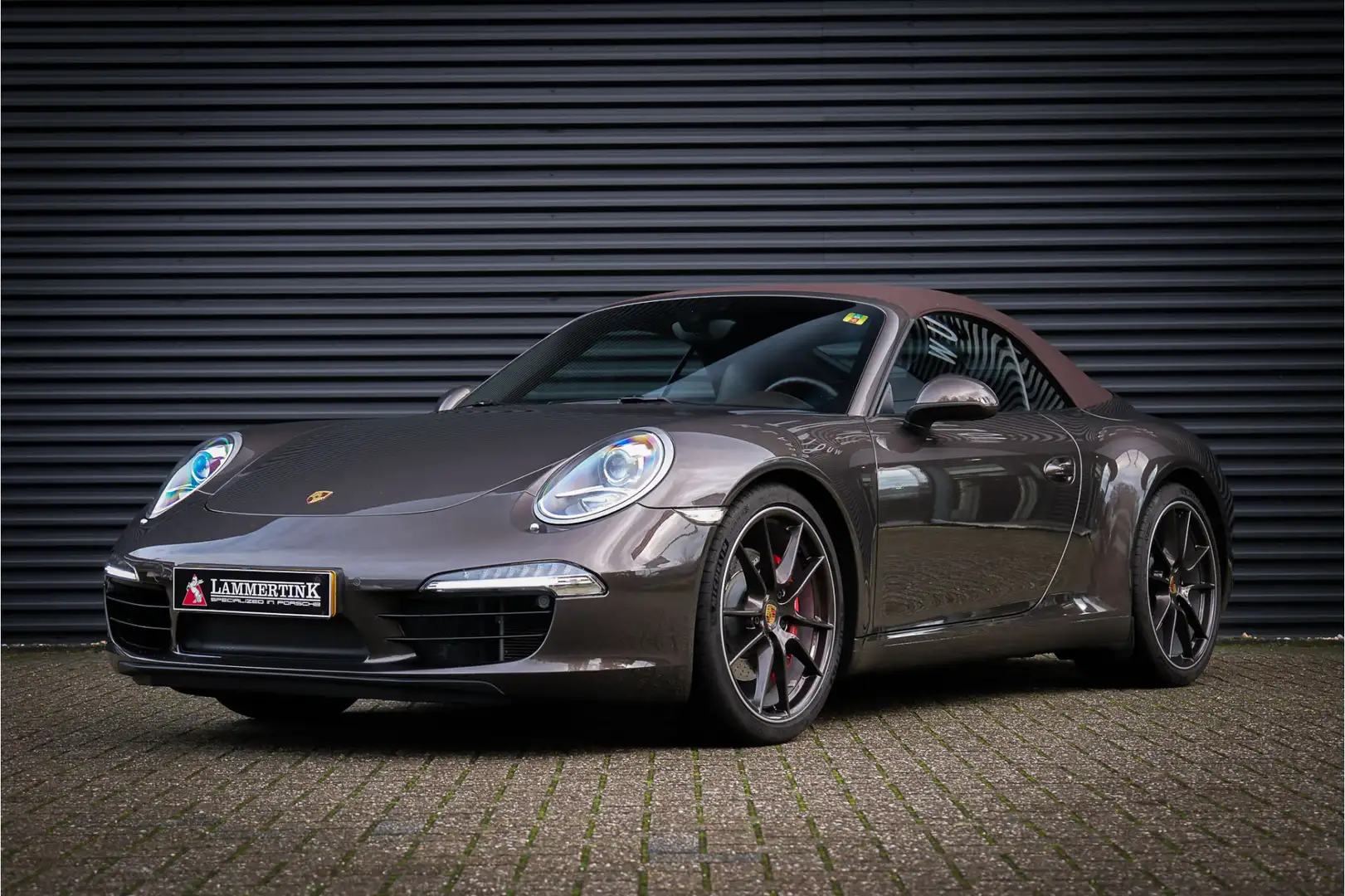 Porsche 991 Cabrio 3.8 Carrera S Anthracite Brown Gris - 2