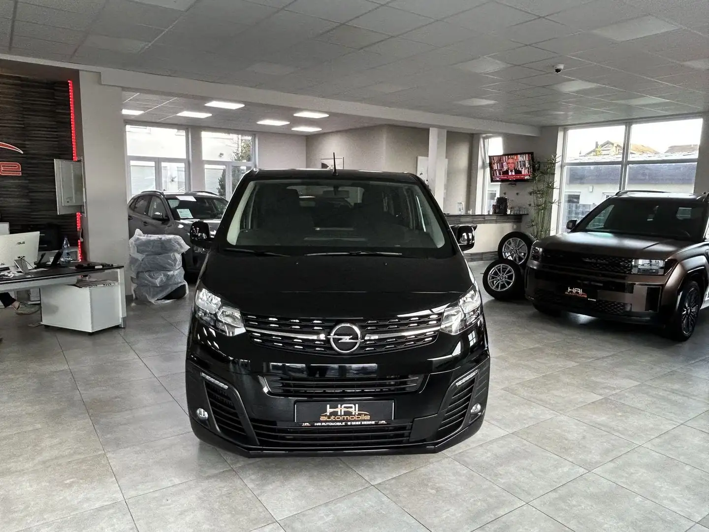 Opel Vivaro M (L2)  8-Sitzer 1Hand Schwarz - 2