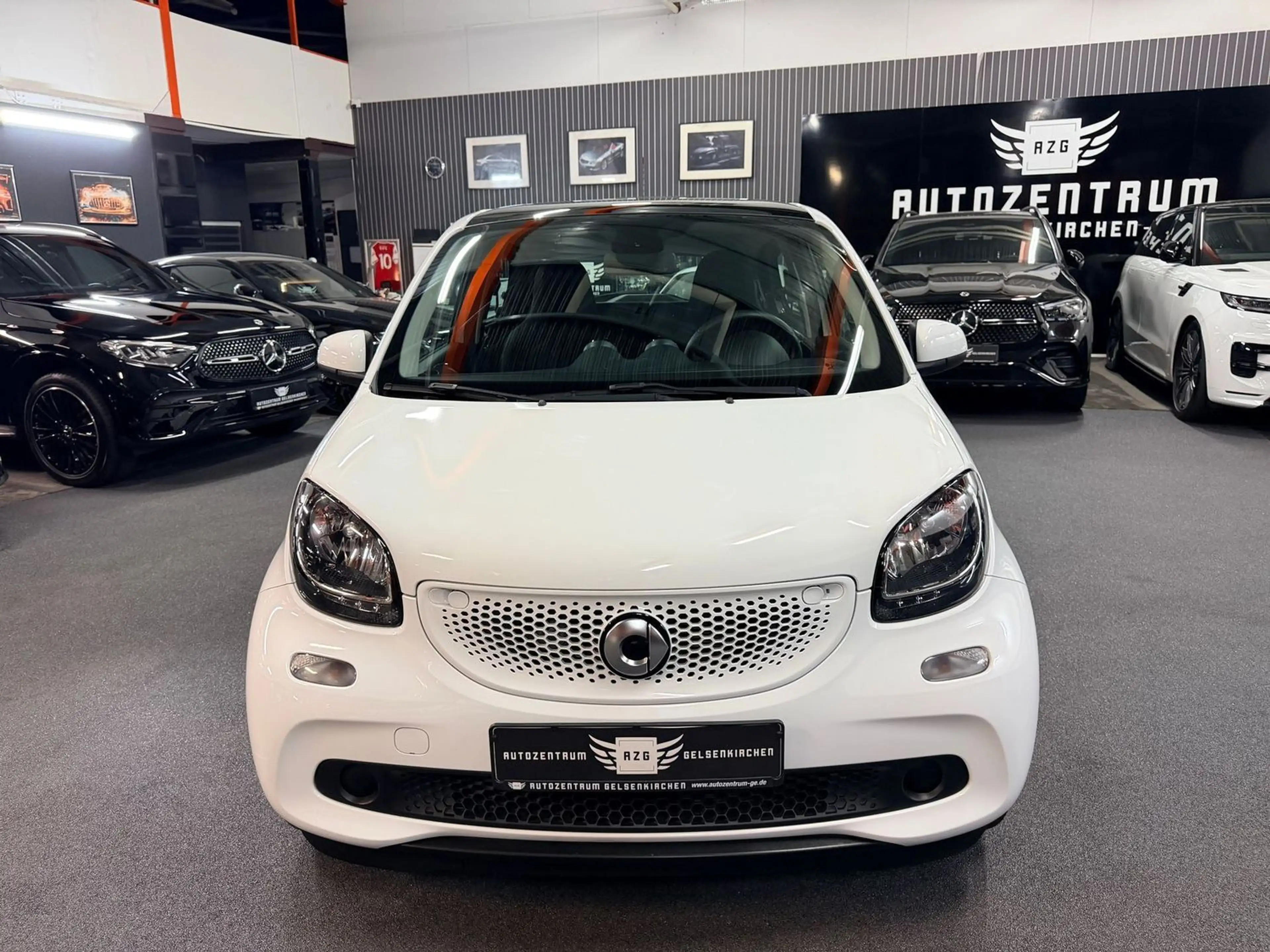 smart forFour forFour passion 66 kW cool&Audio/Panorama/Klim — photo 5