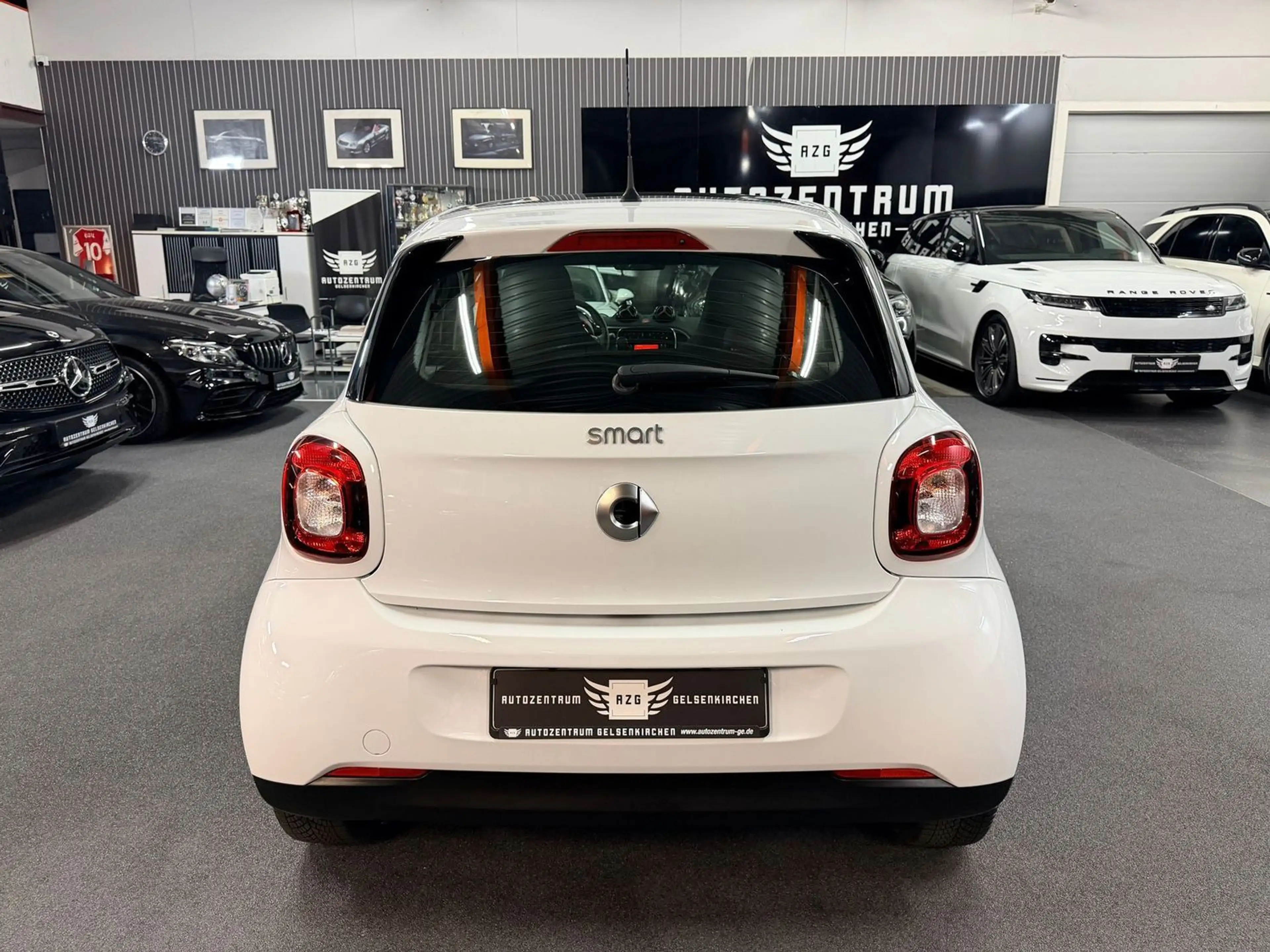 smart forFour forFour passion 66 kW cool&Audio/Panorama/Klim — photo 10