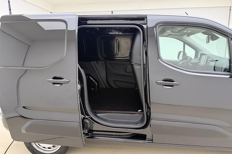 Peugeot Partner 1.5 BlueHDi 130 EAT8 S&S L1 | Afneembare Trekhaak — photo 14