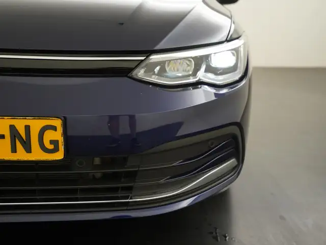 Volkswagen Golf view 23