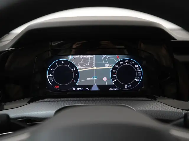Volkswagen Golf view 9