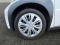 Toyota Aygo 1.0 Play ACC Fernlichtass. Kam. Navi PDC Weiß - thumbnail 15