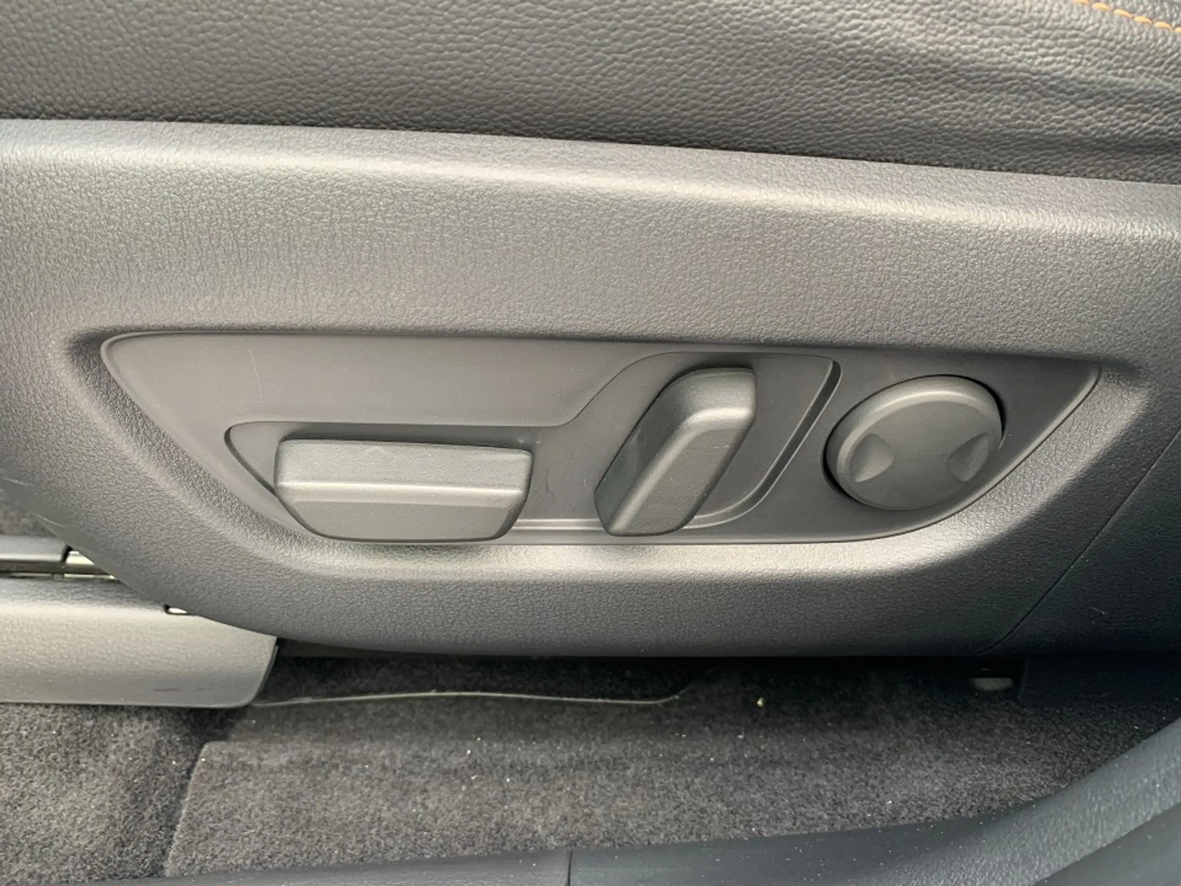 Mazda CX-60 2.5L e-SKYACTIV PHEV 327ps 8AT AWD Homura Plus Maz — photo 5