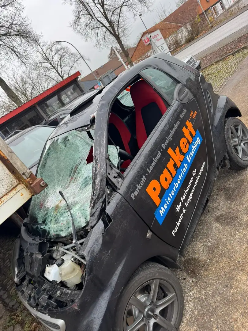 smart forTwo Micro Hybrid Drive 52 kW (451.380) Schwarz - 1