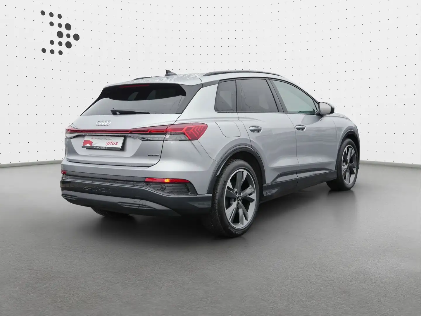Audi Q4 e-tron Q4 55 e-tron qu. S line 0,25%*RFK*LED*HuD*Sound Silber - 2