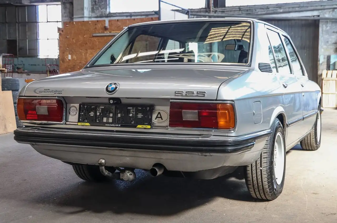 BMW 525 E12, foto 12