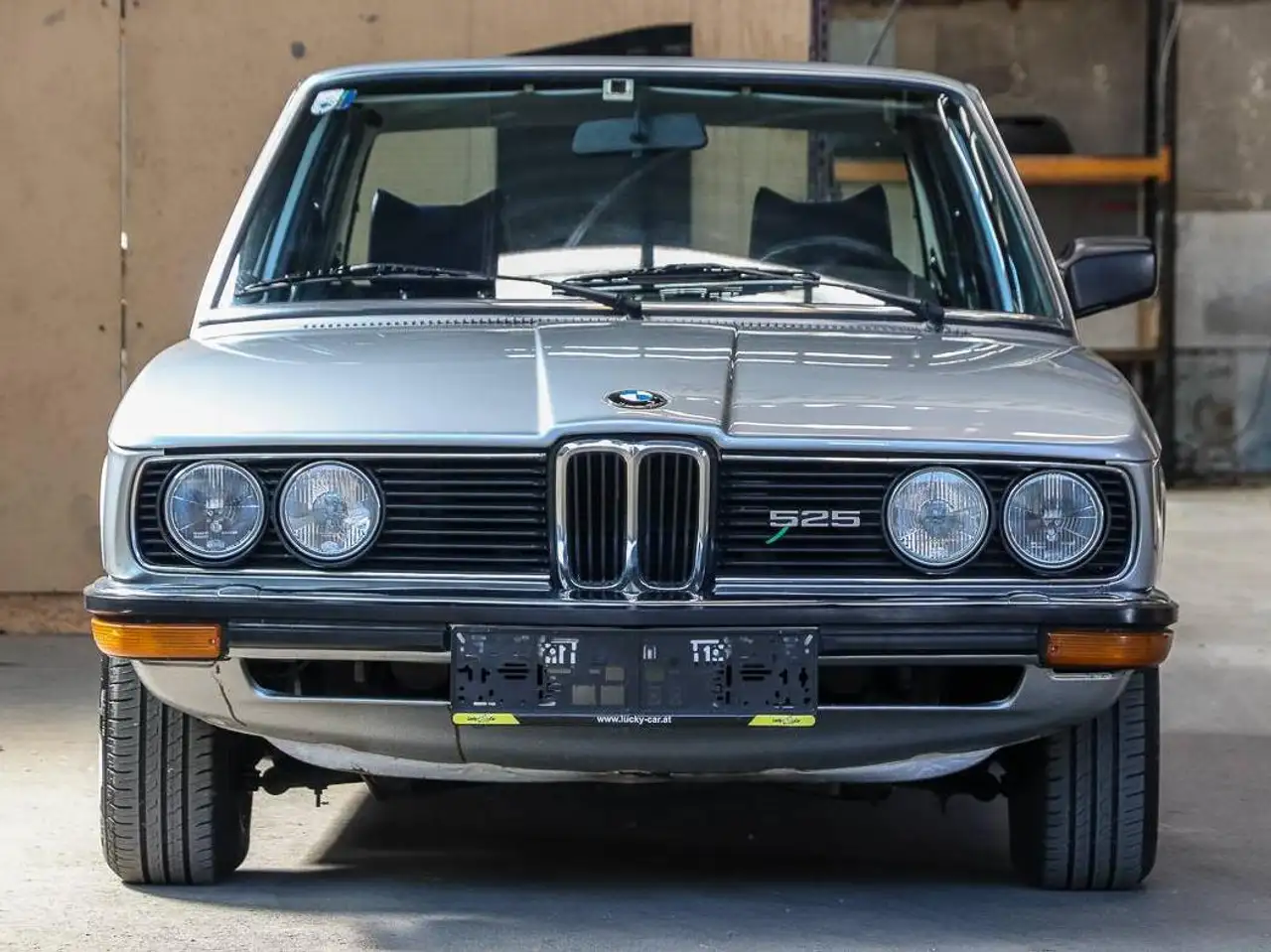 BMW 525 E12, foto 5