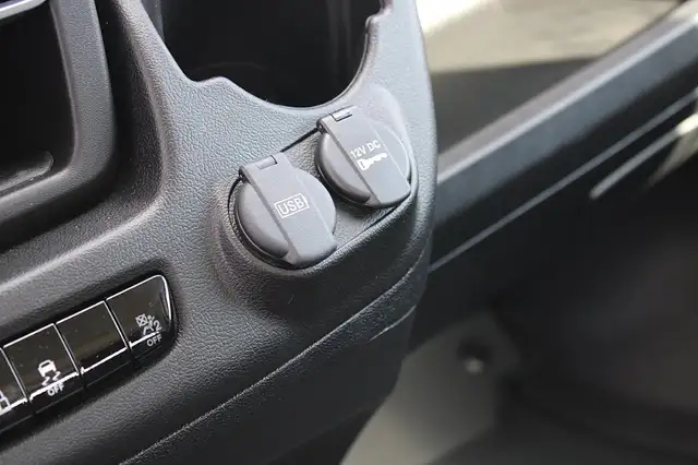 Fiat Ducato Maxi L4 Pritsche 180 Netto EUR 46060,-- ... Ansicht 31