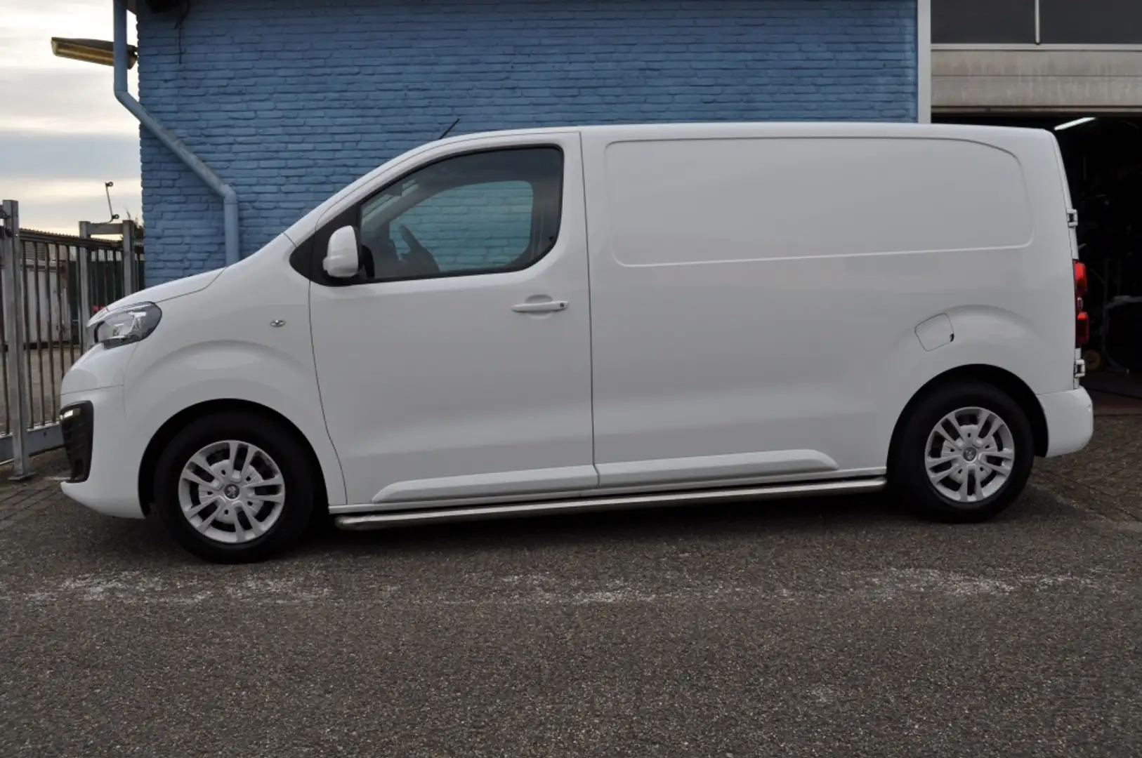 Peugeot Expert 227S2.0 autom. L2 180PrPremium Navi Pdc Act Blanc - 2