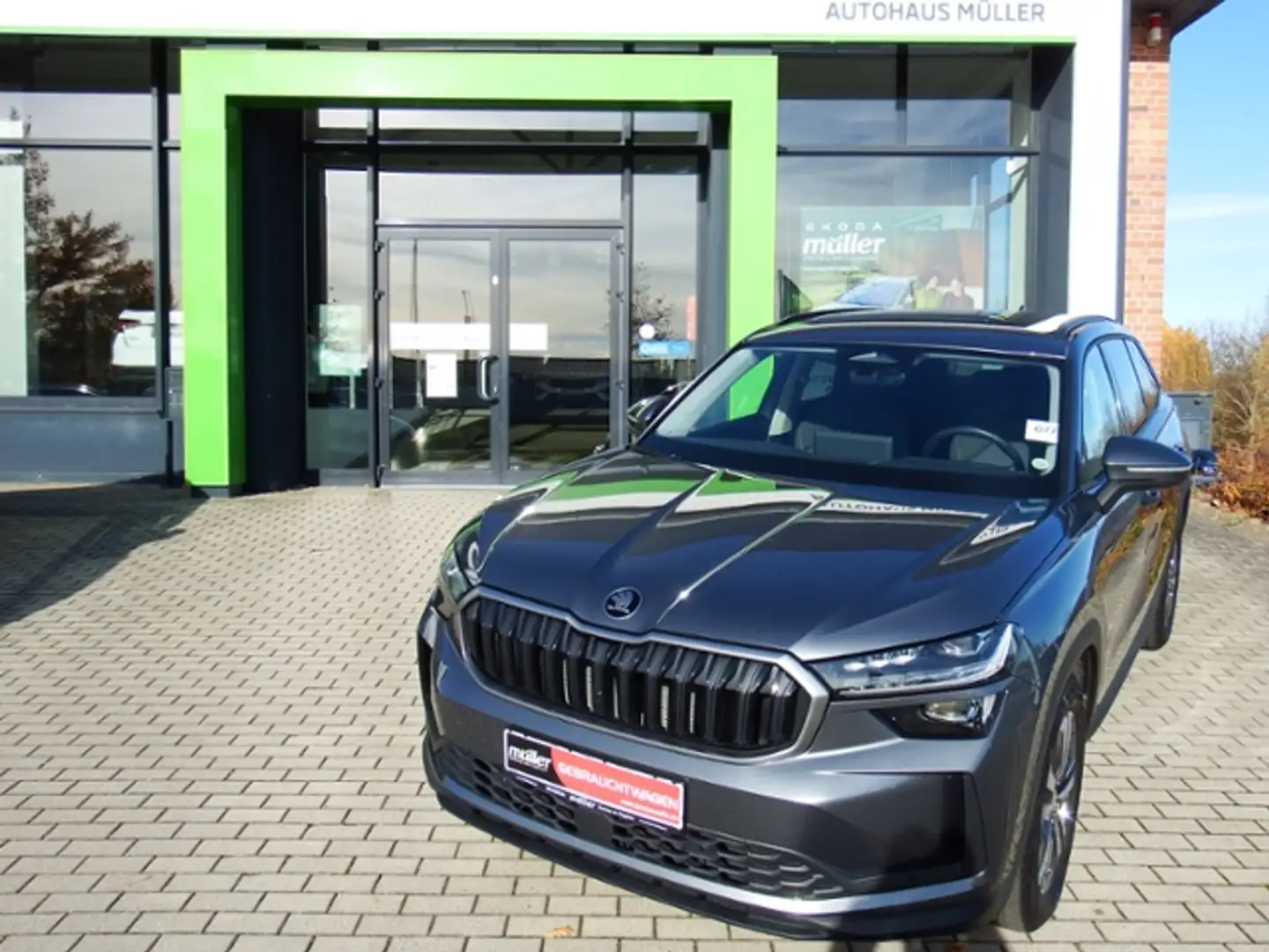 Skoda Kodiaq Selection 1.5 TSI mHEV 110kW Matrix pACC Grigio - 2