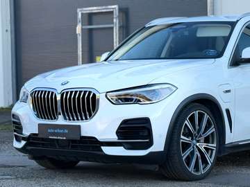 xDrive 45 e ACC/L-Fahrwerk/22Zoll/AHK/Kamera/