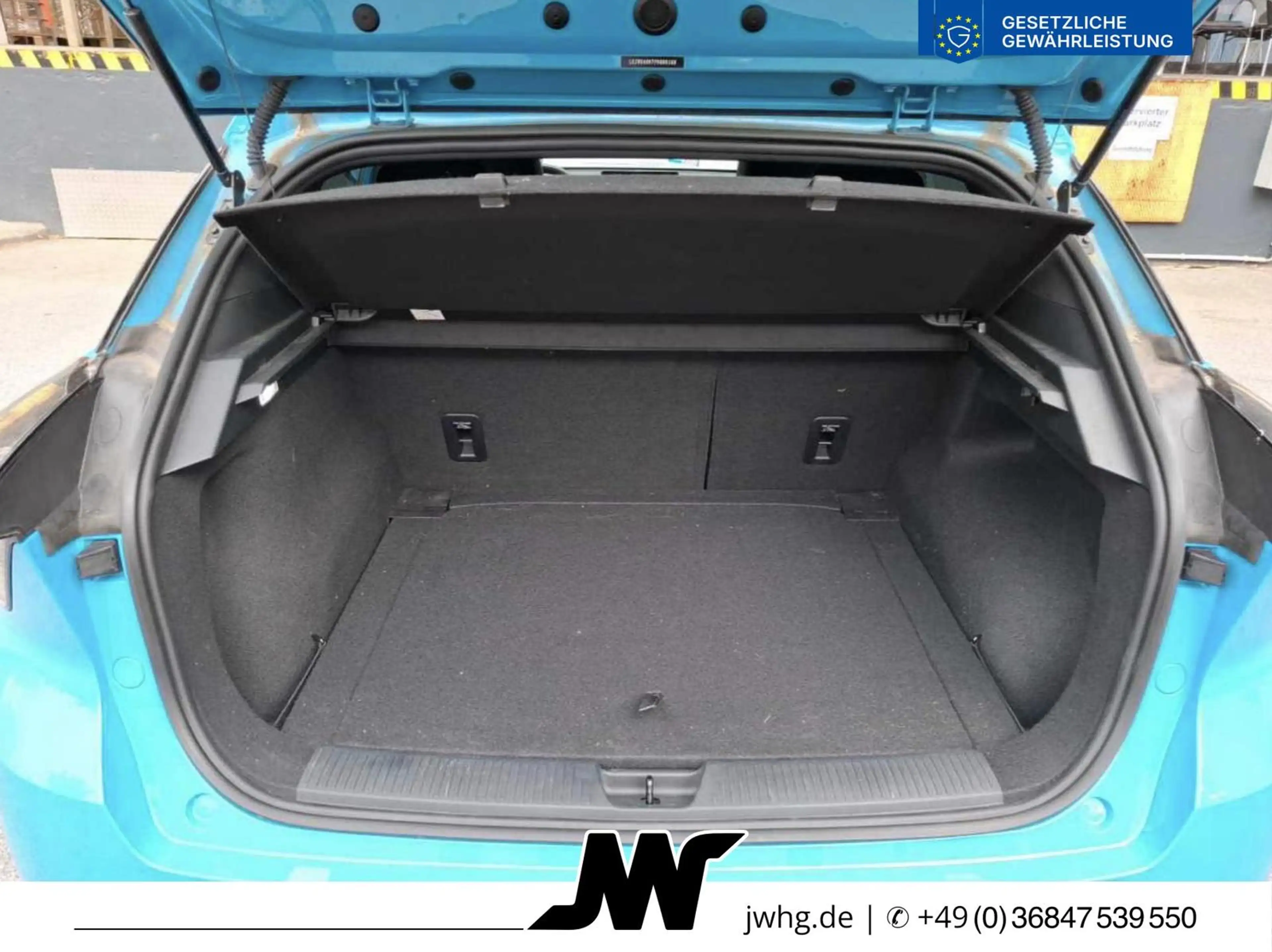 MG MG4 Maximal Luxury 64KWH ACC 360 DigTacho Wärmep — photo 11