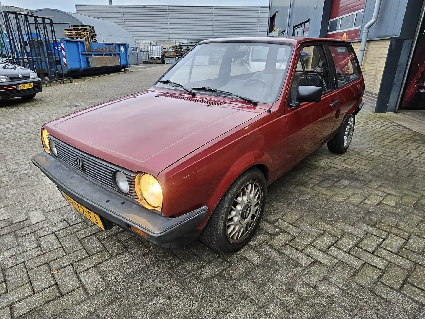 Volkswagen Polo 1.0 Czerwony - 2