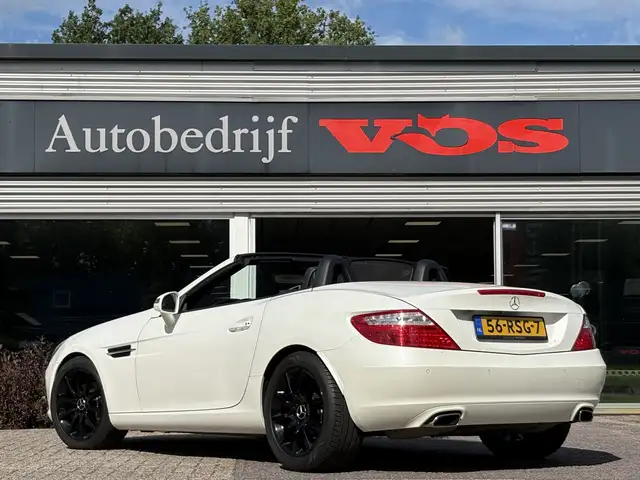 Mercedes-Benz SLK view 7