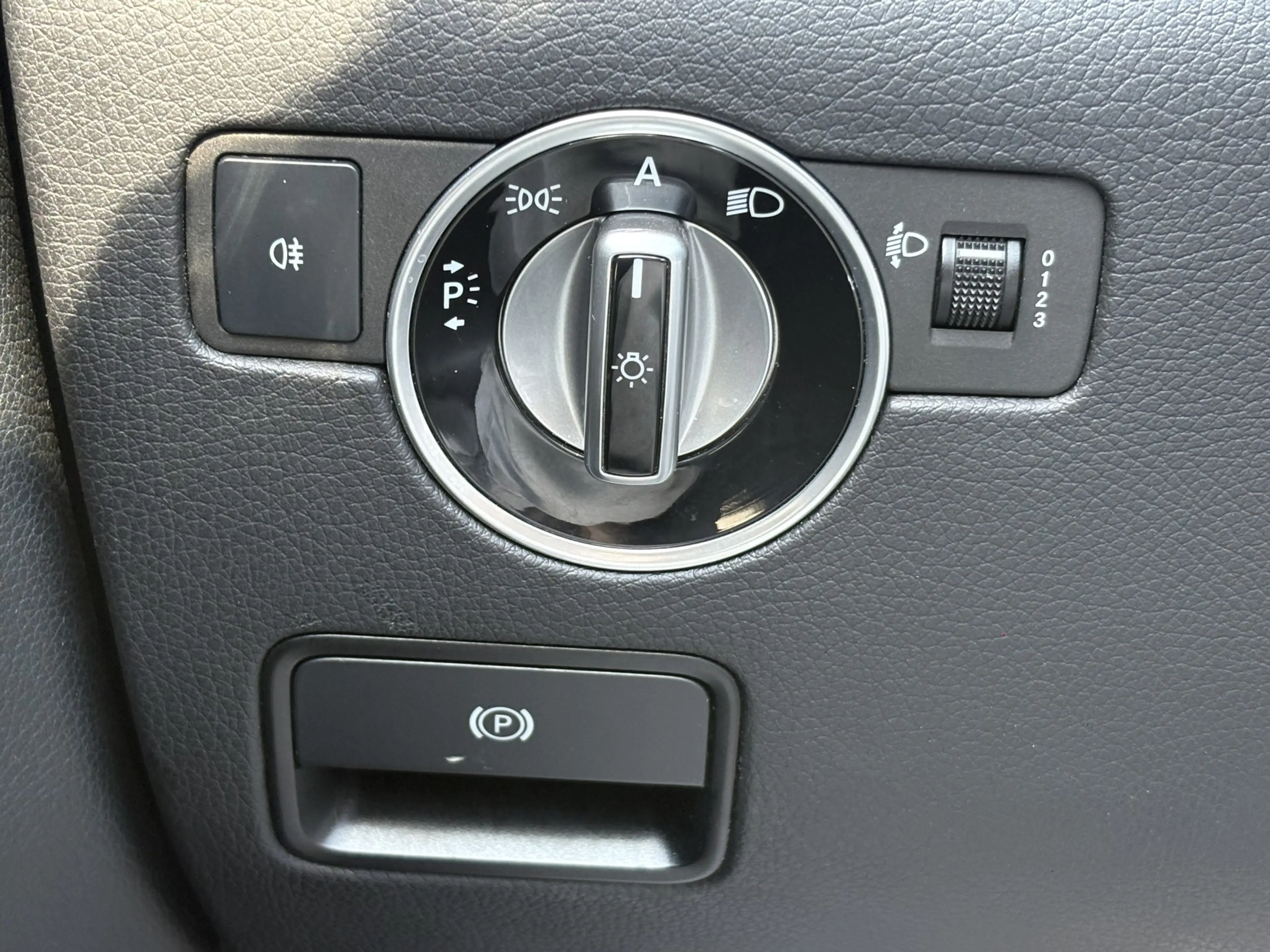 Mercedes-Benz SLK 200 | CarPlay | Nekverwarming | Camera | Panodak — photo 22
