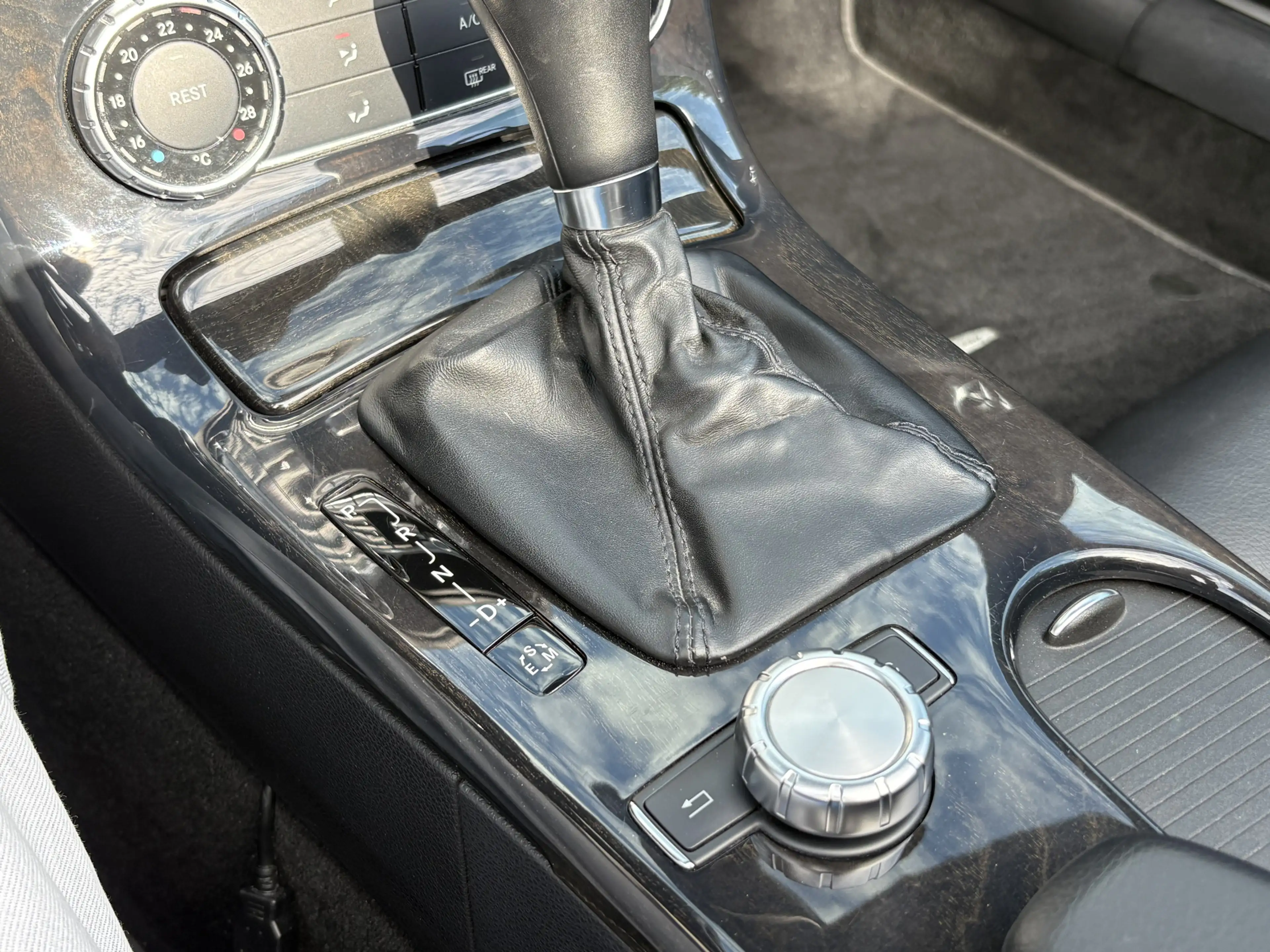 Mercedes-Benz SLK 200 | CarPlay | Nekverwarming | Camera | Panodak — photo 31