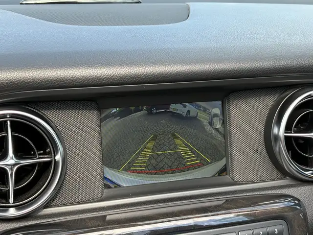 Mercedes-Benz SLK view 17