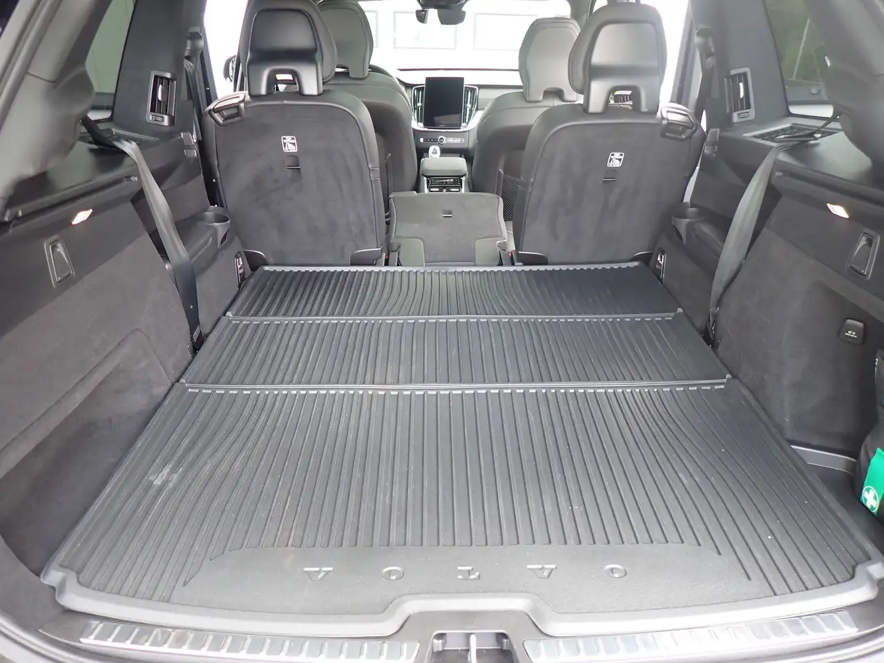 Volvo XC90 T8 AWD Ultra Black Edition / AHK / Luftfahrwerk, миниатюра 13