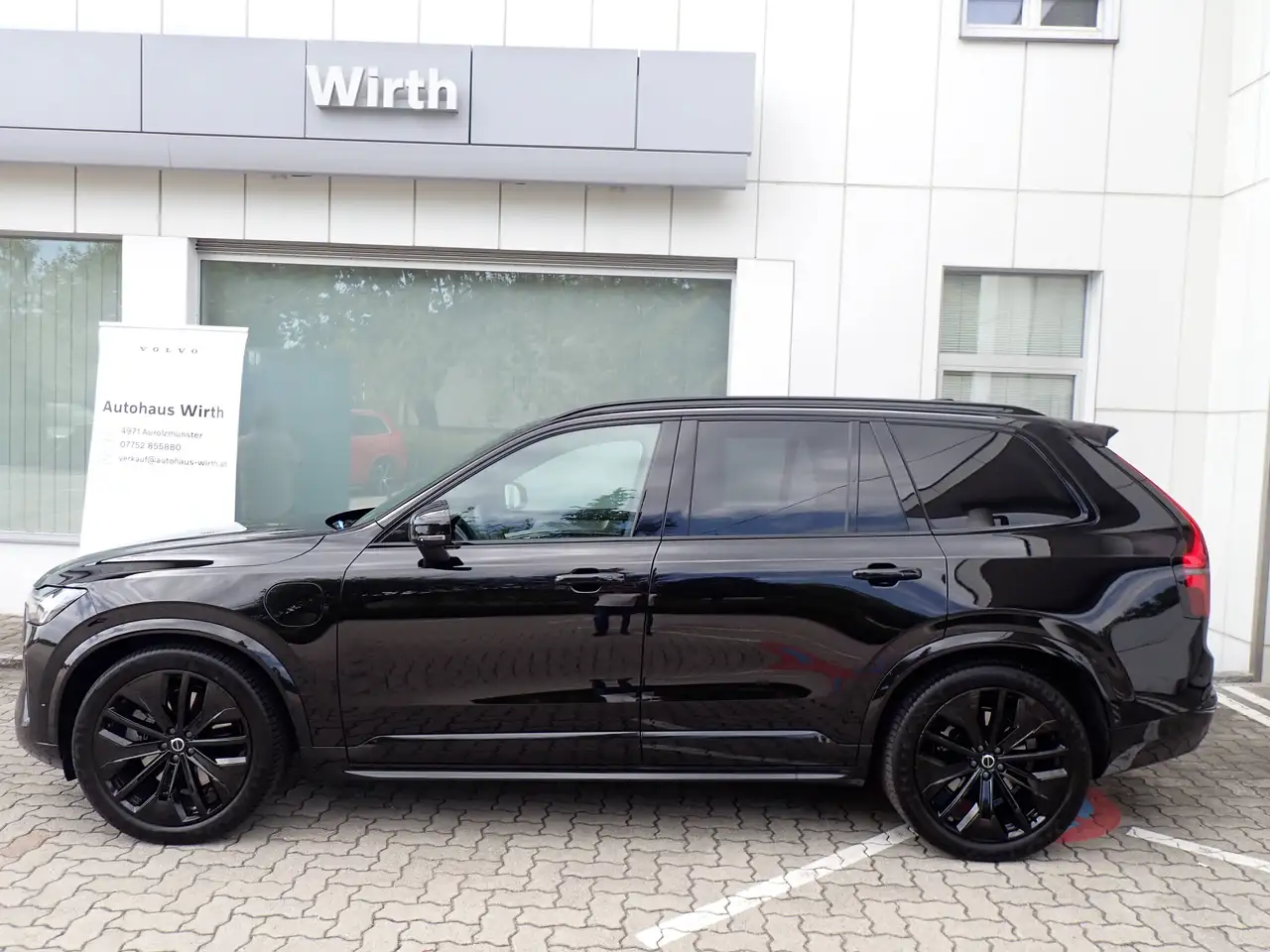 Volvo XC90 T8 AWD Ultra Black Edition / AHK / Luftfahrwerk, миниатюра 3