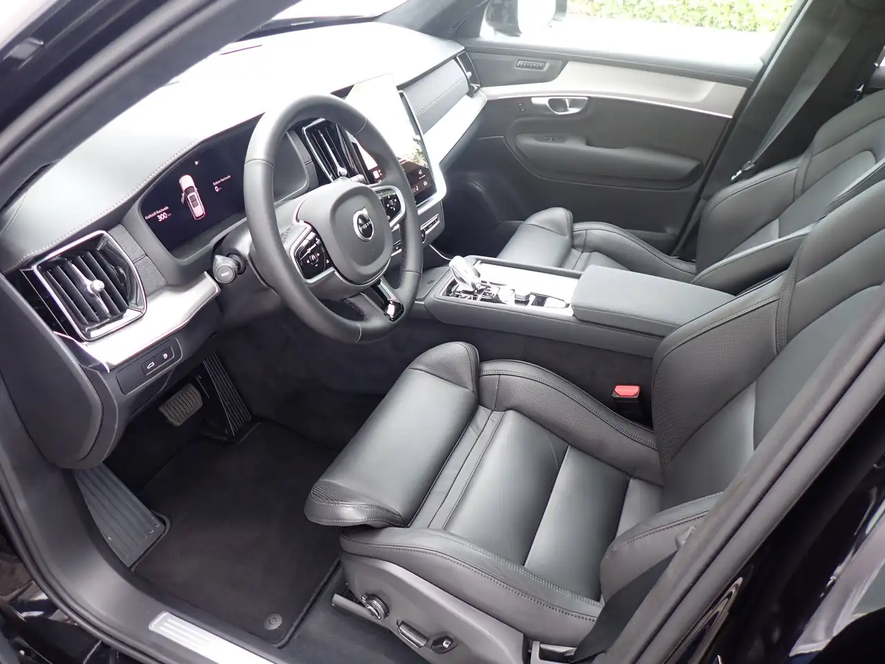 Volvo XC90 T8 AWD Ultra Black Edition / AHK / Luftfahrwerk, миниатюра 7