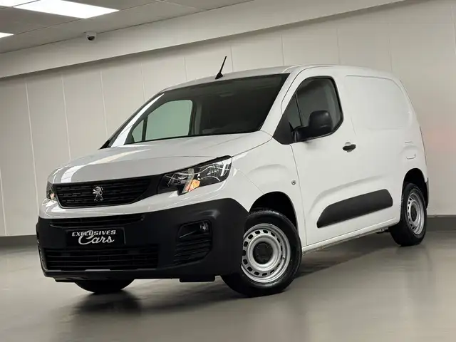 Peugeot Partner HDI 75CV 3PLACES UTILITAIRE GPS TVAC/BTW