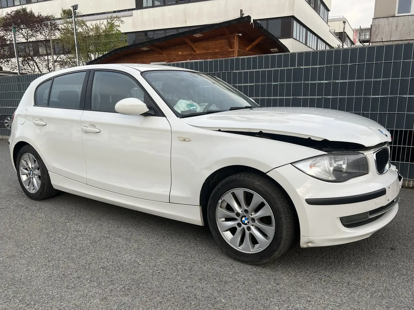 BMW 116 116i Weiß - 1