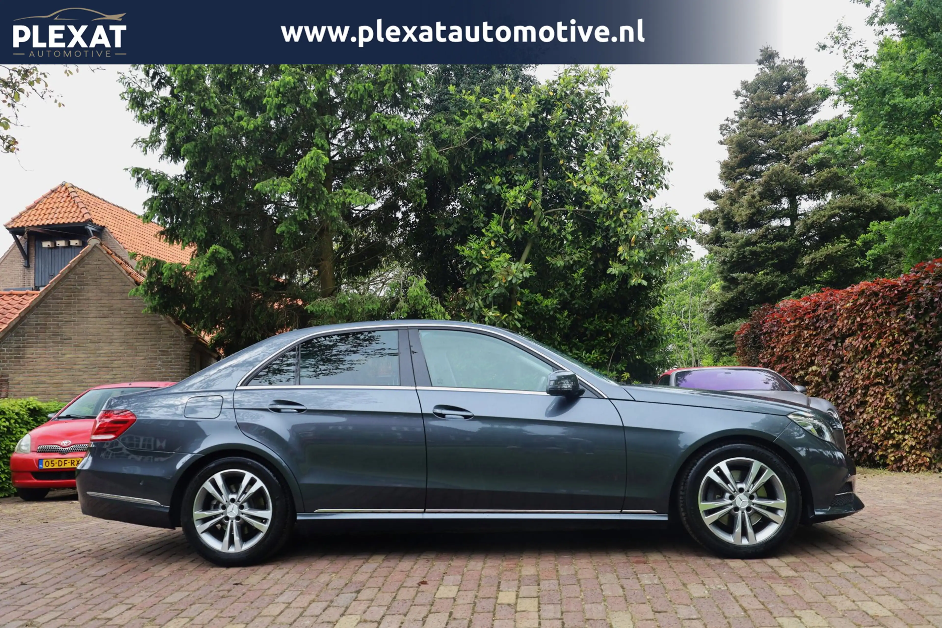 Mercedes-Benz E 250 Prestige Elegance Aut. | NIEUWSTAAT | Full Led | T — photo 10