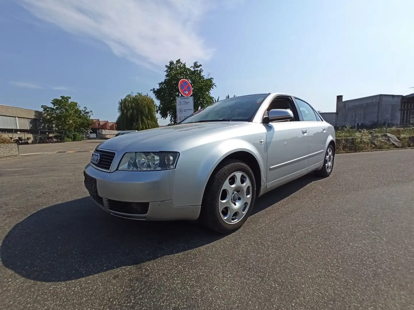 Audi A4 Lim. 1.9 TDI Zilver - 1