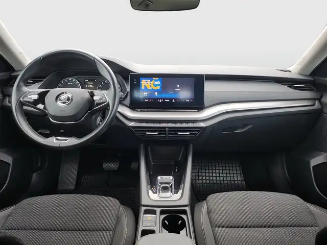 Skoda Octavia view 9