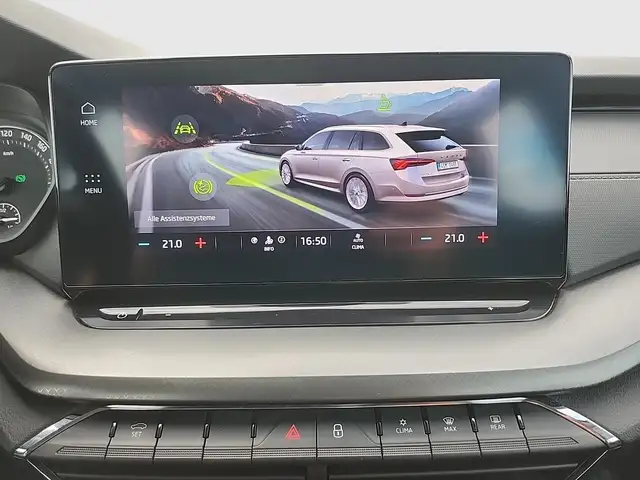 Skoda Octavia view 15