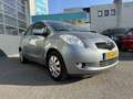 Toyota Yaris 1.3 VVTi Sol MMT Grijs - thumbnail 3