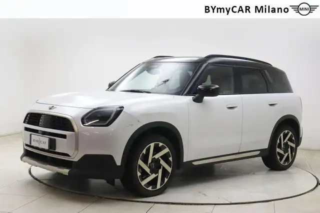 MINI Cooper Countryman Mini 1.5 48V C Favoured auto