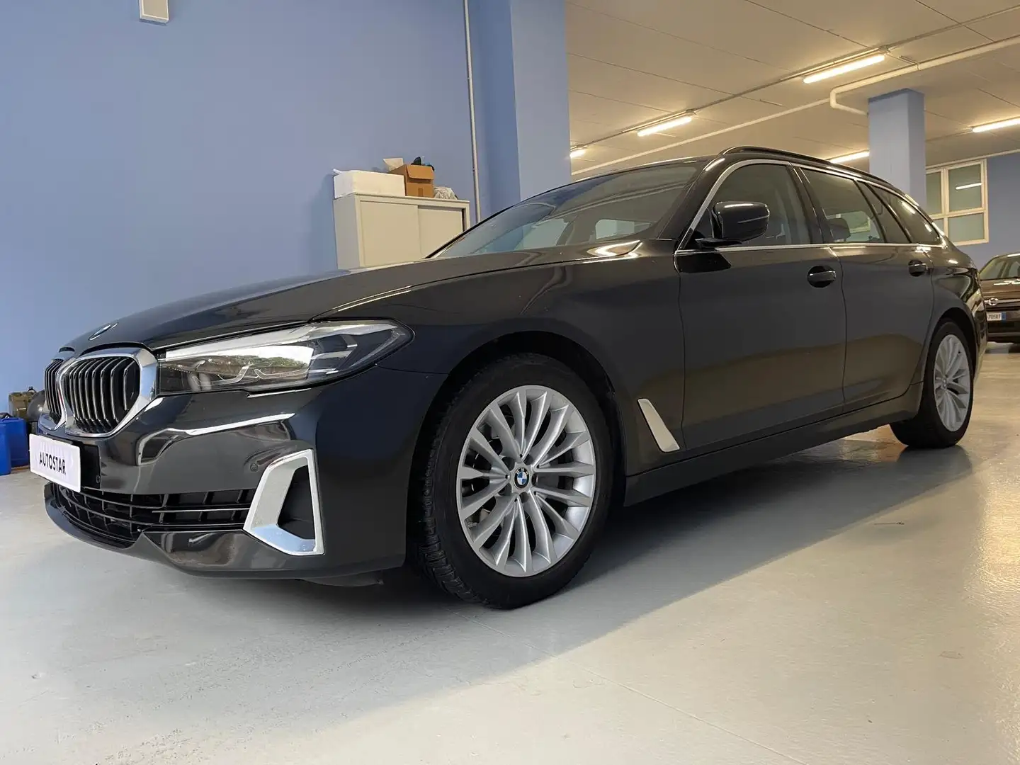 BMW 520 SERIE 5 X DRIVE Schwarz - 2