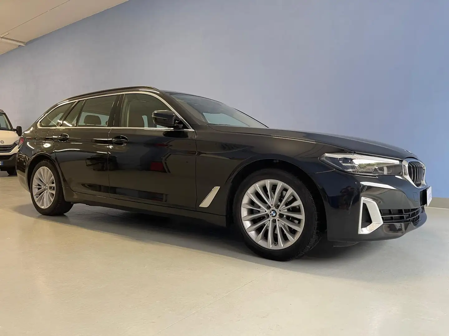 BMW 520 SERIE 5 X DRIVE Schwarz - 1