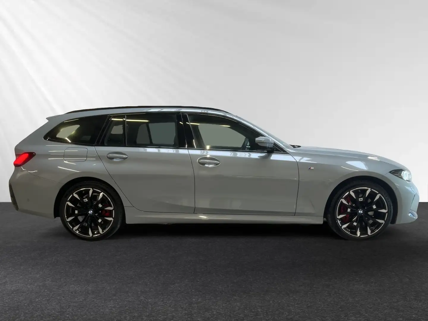 BMW 330 e Touring M Sport Pro|AHK|Pano|19"LMR|Head-Up Grau - 2