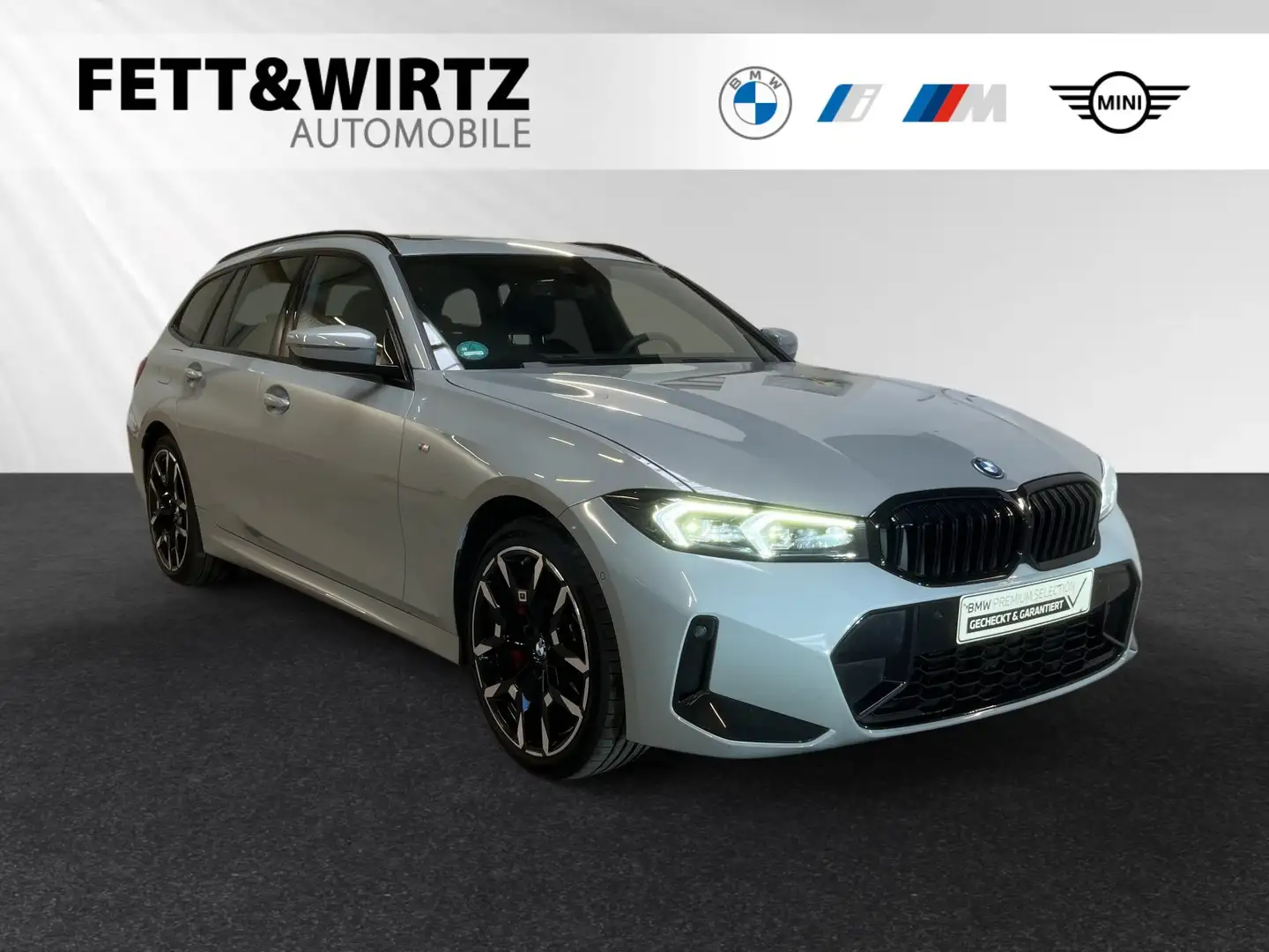 BMW 330 e Touring M Sport Pro|AHK|Pano|19"LMR|Head-Up Grau - 1