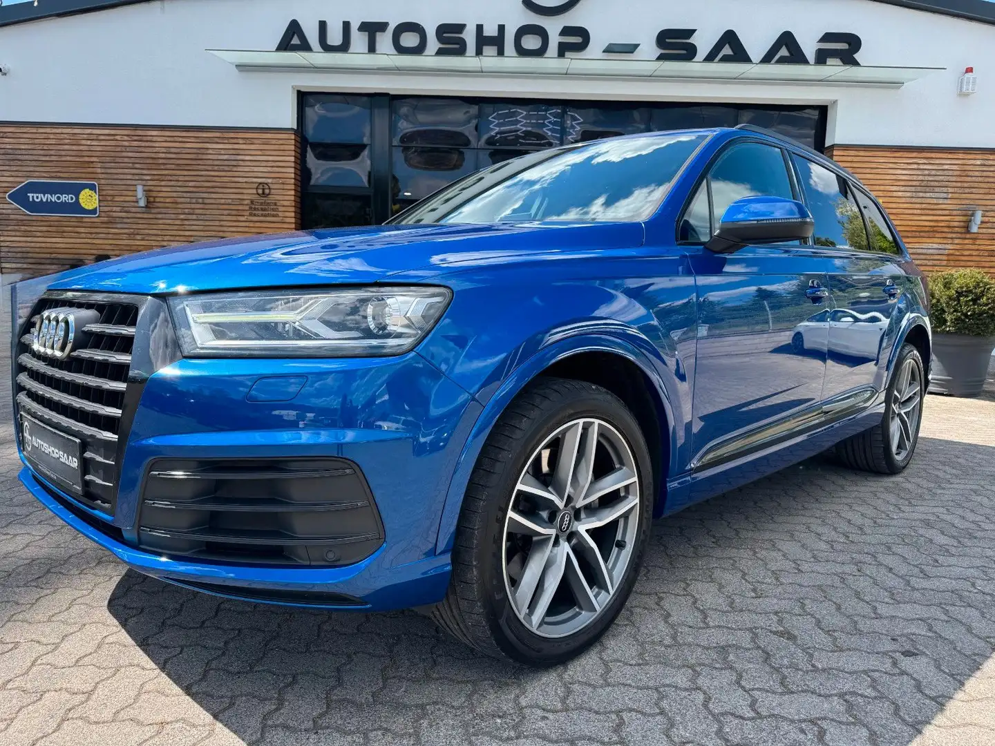 Audi Q7 3.0 TDI quattro S-line 7 Sitze/virtual cockpi Blau - 2