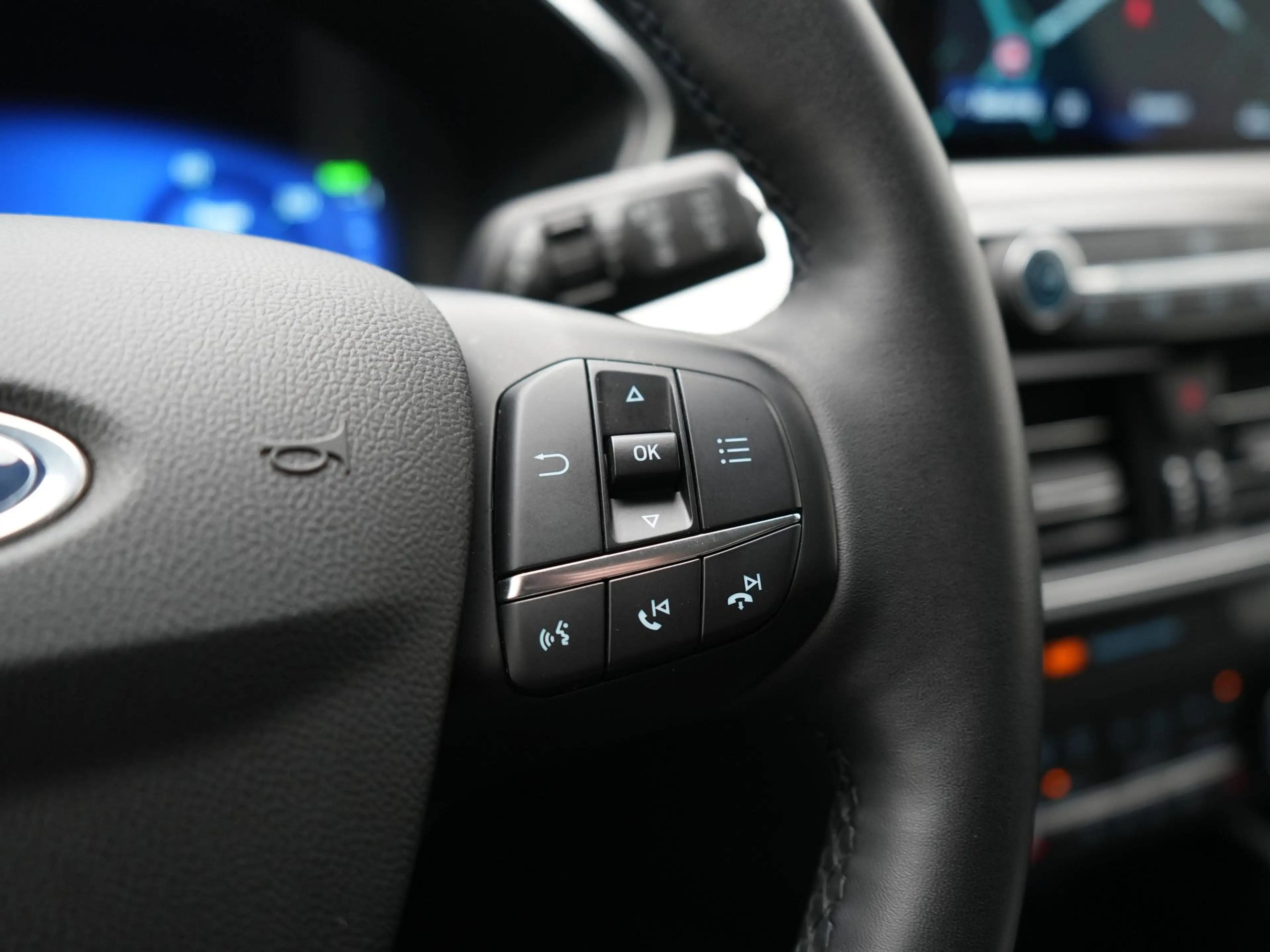Ford Kuga 2.5 PHEV Titanium X 225pk Dealer O.H. | Trekhaak A — photo 31