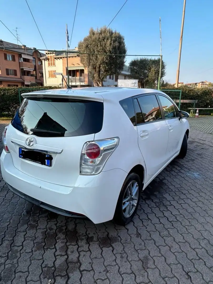 Toyota Verso 1.6 d-4d Active 7p.ti mt - 2