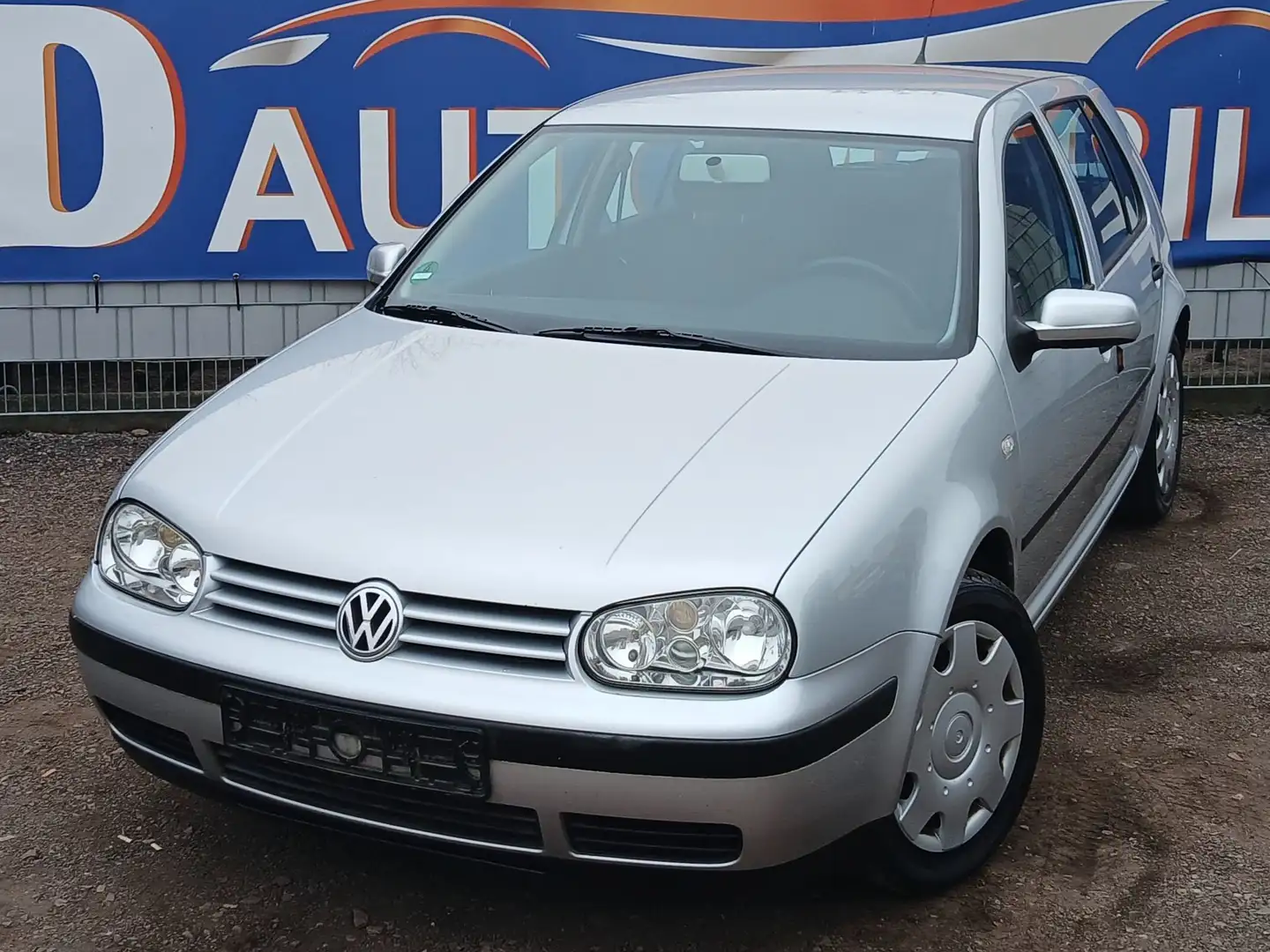 Volkswagen Golf 1.4 Comfortline *1.HAND*KLIMA*HU/TÜV* Argent - 1