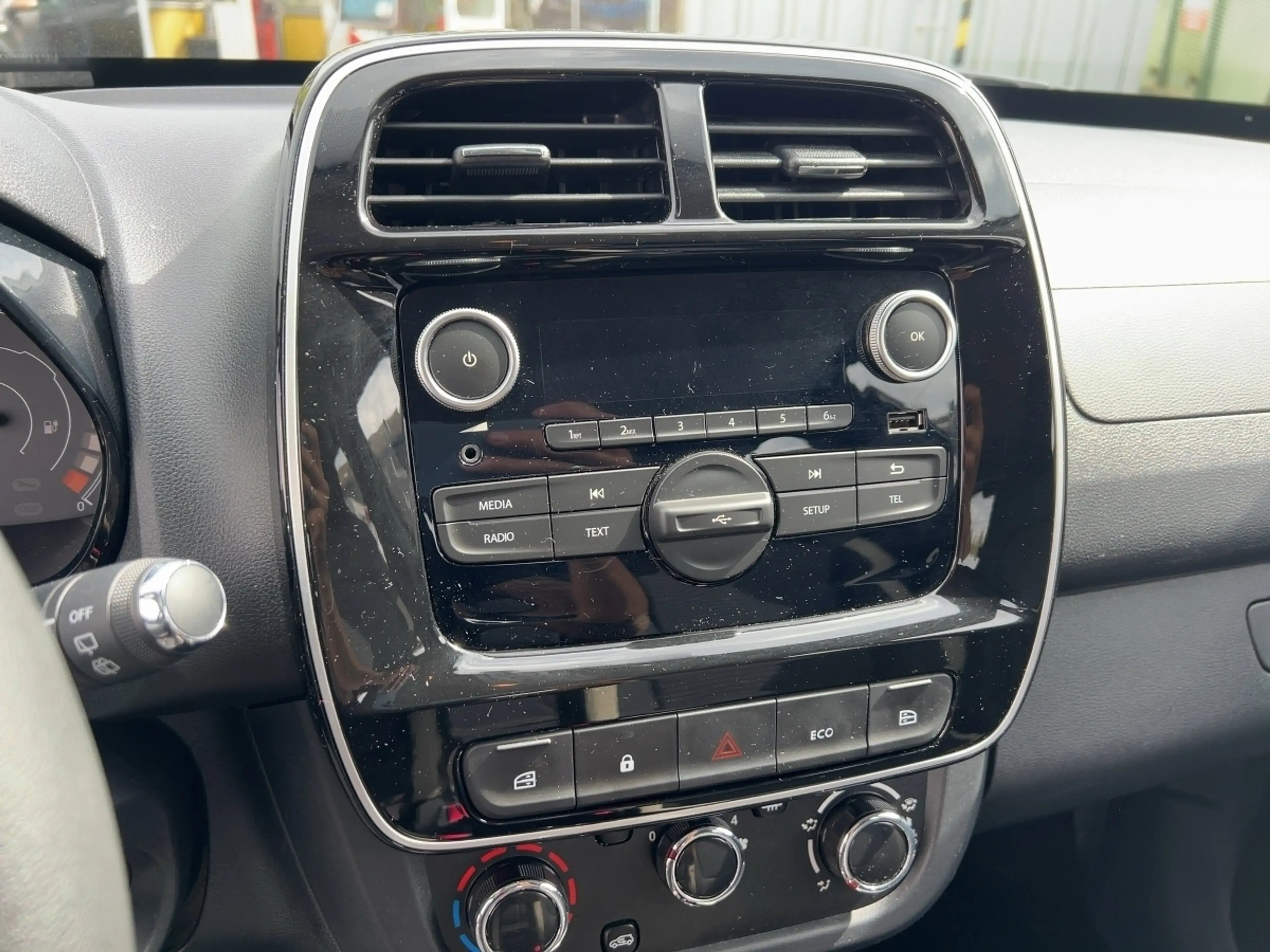 Dacia Spring Essential 45 — photo 12
