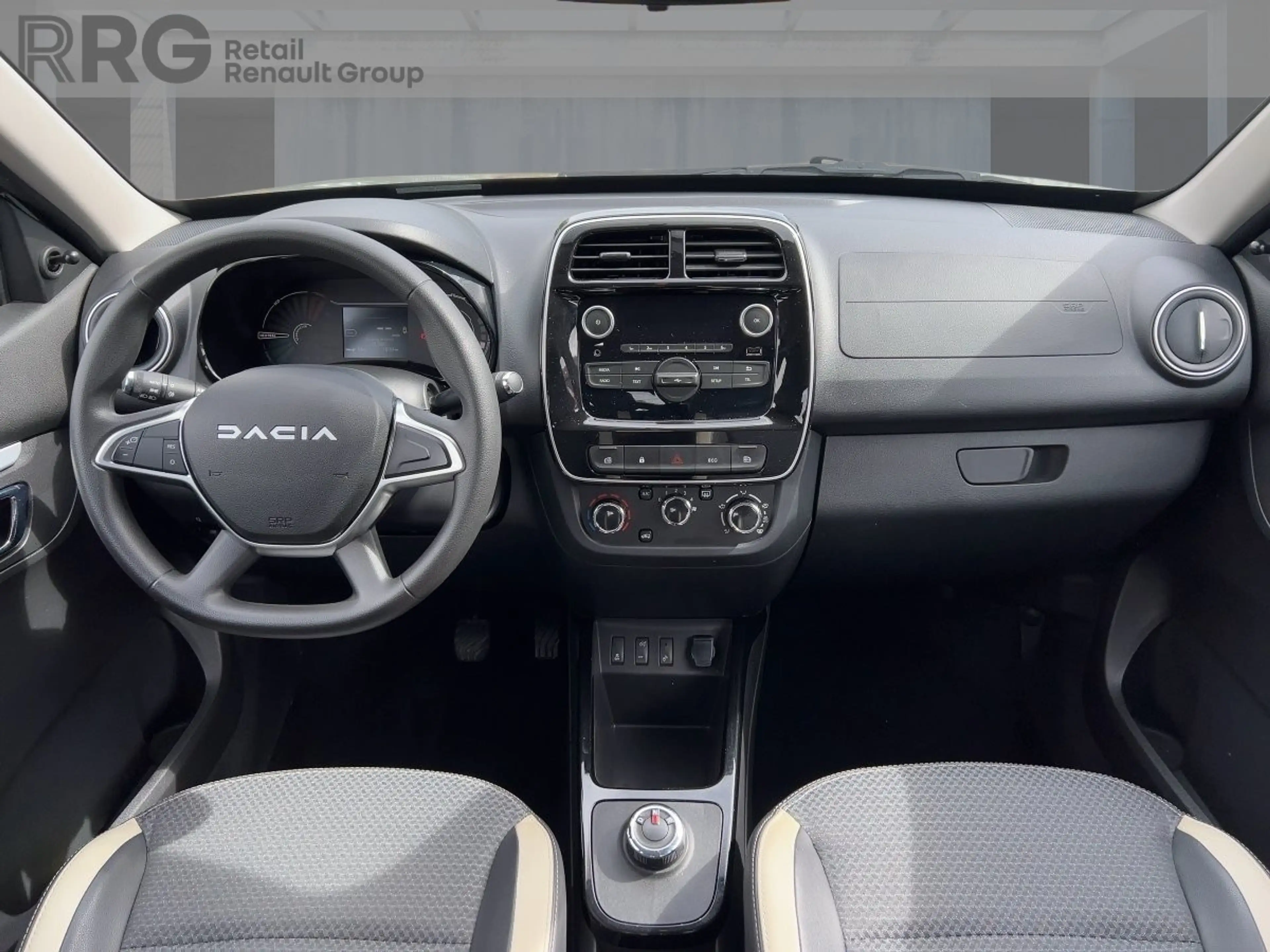 Dacia Spring Essential 45 — photo 10