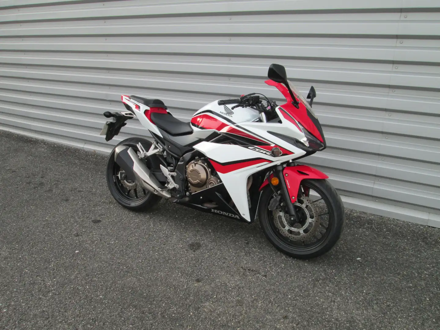 Honda CBR 500 R Bianco - 1