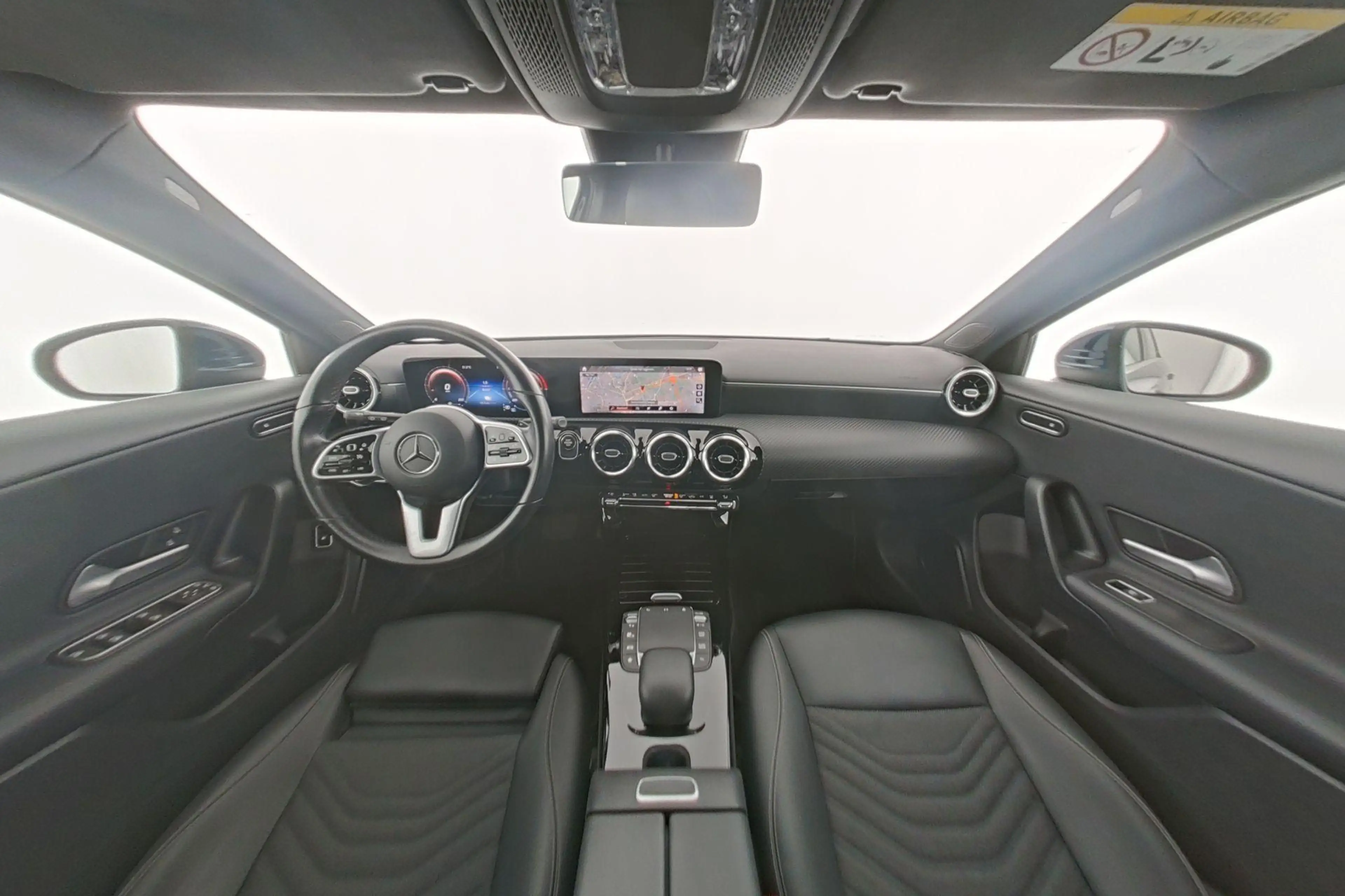 Mercedes-Benz A 250 e Business Solution 250 e Business Line — photo 12