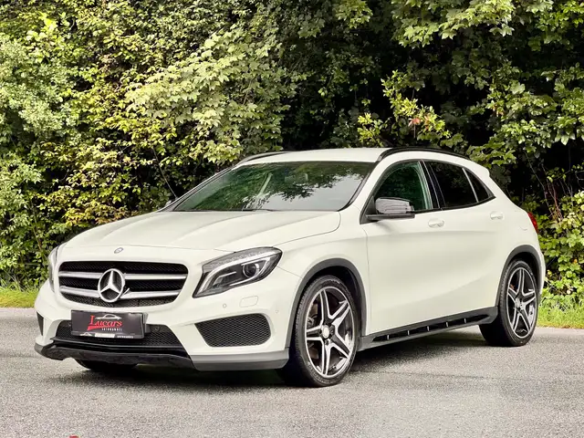 Mercedes-Benz GLA 220 GLA 220 CDI / d 4Matic AMG*AUT*LEDER*LED*NAVI*
